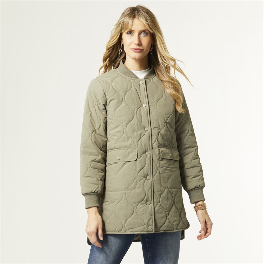 old navy lightweight army green/olive green quilted jacket  Women  outerwear jacket, Lightweight quilted jacket, Quilted jacket
